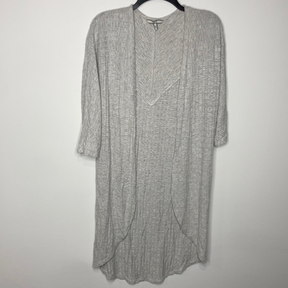 BKE by the buckle grayโ ribbed open cardigan size small